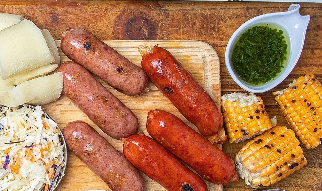 Lleva el sabor parrillero de La Montserratina a tus vacaciones