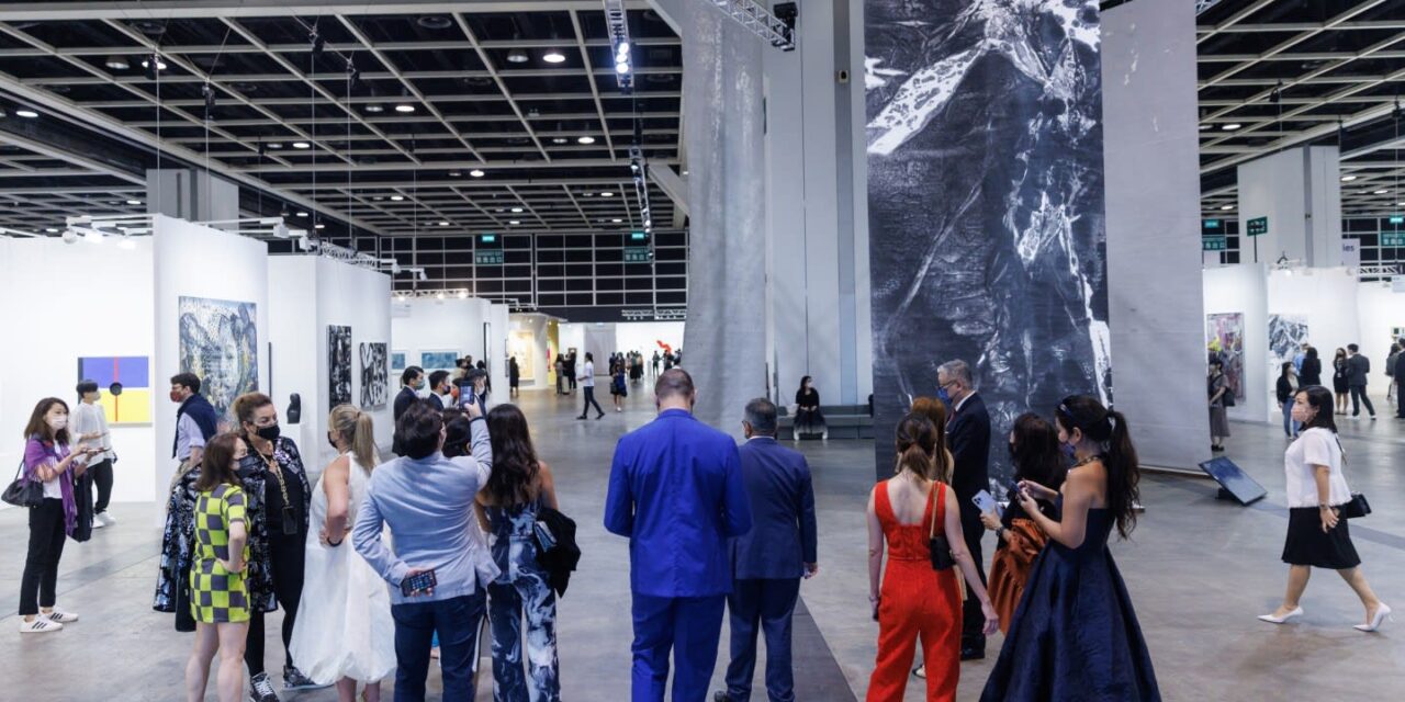 La reconocida Galería Kwai Fung Hin de Hong Kong representará de forma exclusiva la obra de Oswaldo Vigas en todo el territorio asiático