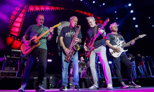 Hombres G regala a Caracas una noche llena de euforia y nostalgia