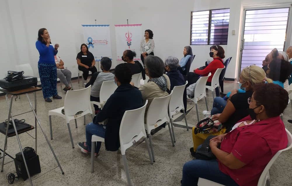 SAV y Circuito Gran Cine se unieron para concientizar sobre el cáncer de mama