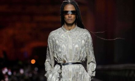 DESFILE PRE-FALL 2023 DE LOUIS VUITTON