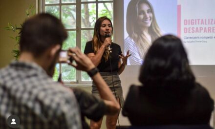 ¡Natasha Trocel: Una joven emprendedora venezolana que triunfa en el mundo digital!