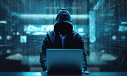Falsa extensión de ChatGPT instala malware que roba cookies de Facebook