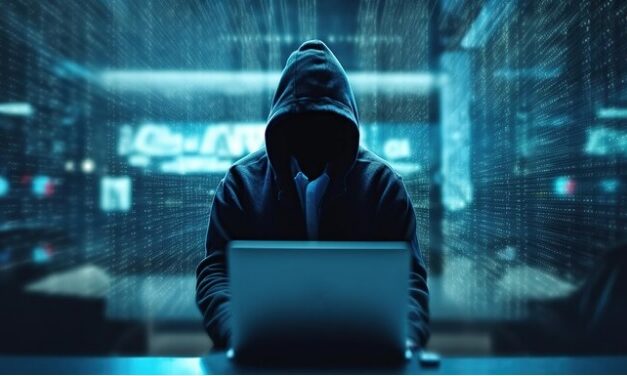 Falsa extensión de ChatGPT instala malware que roba cookies de Facebook