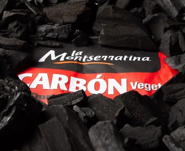 Carbón vegetal La Montserratina garantiza una mejor cocción a las brasas
