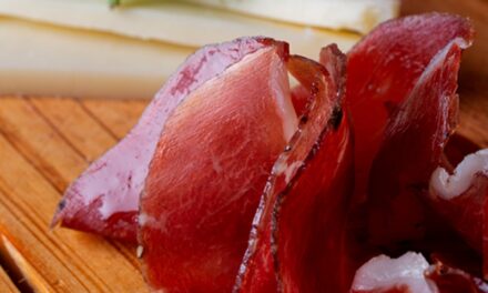 Jamón Parma La Montserratina es ideal para acompañar momentos especiales