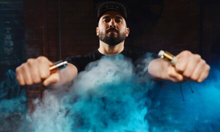 Prohibición del vaper contribuye a crear conciencia sobre los daños que causa