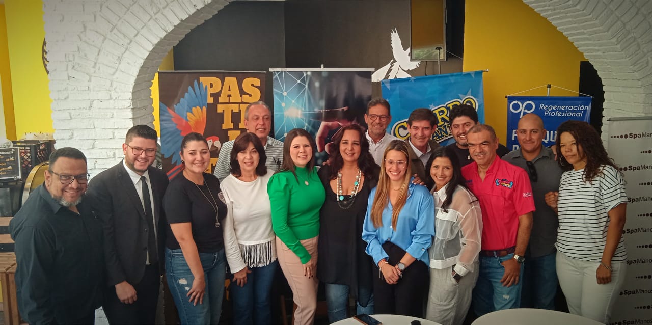 Revista SuFranquicia presenta casos de franquicias exitosas en el país
