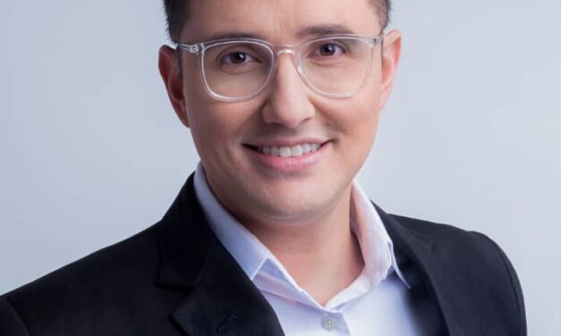 Miguel Zambrano se estrena en la pantalla de Televen con «Palabra Cierta»