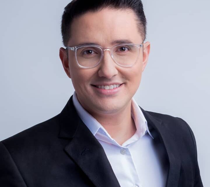 Miguel Zambrano se estrena en la pantalla de Televen con «Palabra Cierta»
