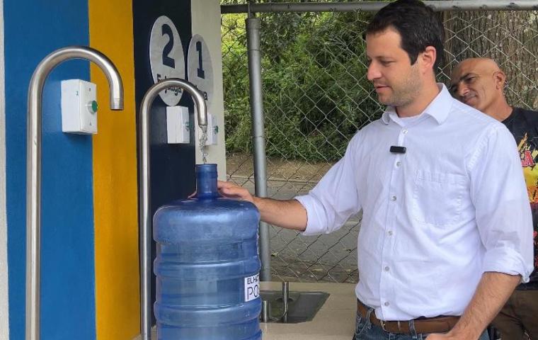 La Alcaldía de El Hatillo inaugura centro de recarga de agua potable gratuita