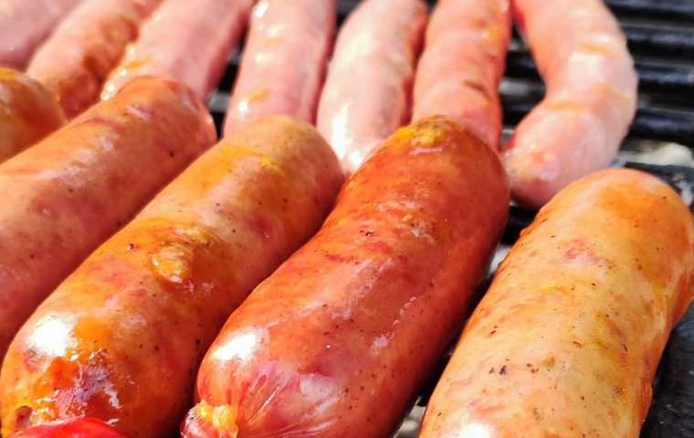Una buena parrilla se acompaña con los sabores de La Montserratina