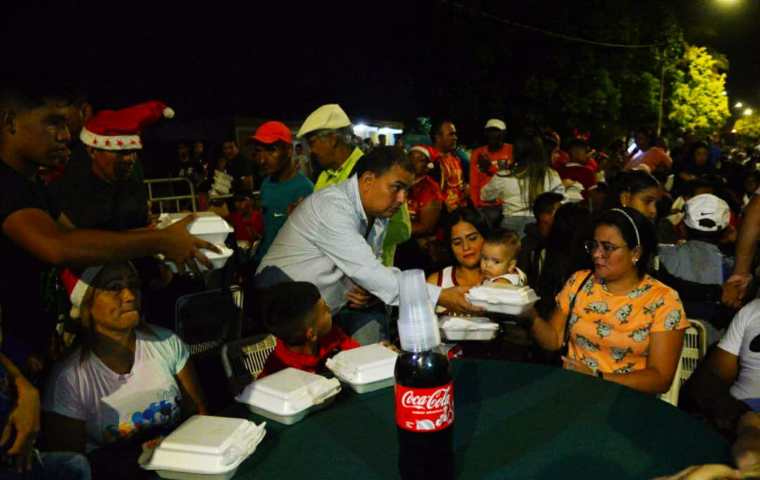 Cocorote fue la sede de la Cena Navideña más grande del planeta