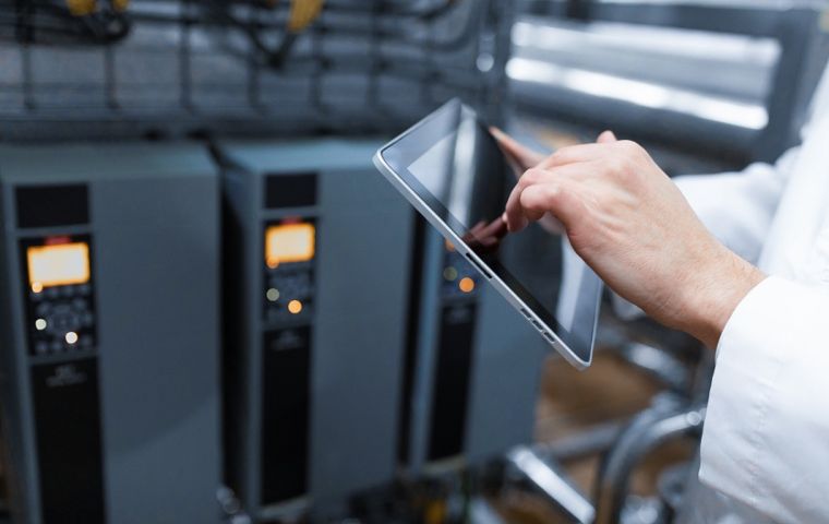 ¿Cómo elegir las mejores baterías para los sistemas UPS?