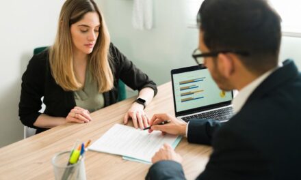 Invertir en una póliza debe estar entre las prioridades personales y empresariales