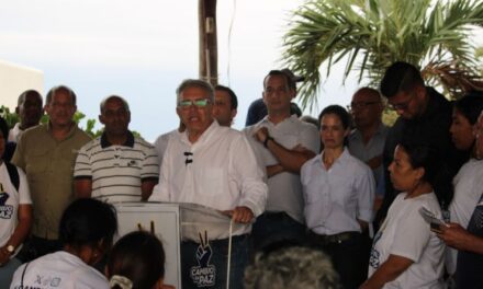 Jean Marcel Cocci y más de 200 dirigentes del municipio Brión y Barlovento se unen a Cambio en Paz