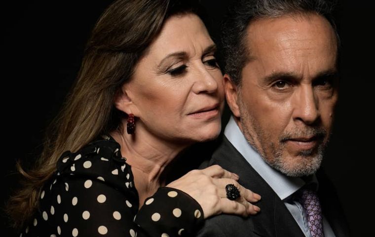 “Al Pie del Támesis” regresa por tres semanas al Teatro Trasnocho con precio solidario en sus boletos
