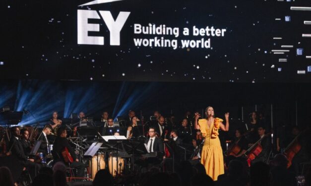 EY Venezuela deslumbra con su Cena de Gala Benéfica y otorga reconocimientos a “Líderes Empresariales Inspiradores”