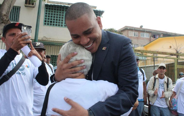 Leocenis Garcia será candidato presidencial por el Partido ProCiudadanos
