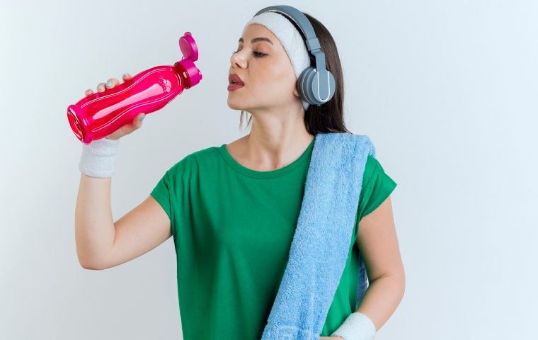 El agua es un factor crucial para el crecimiento muscular