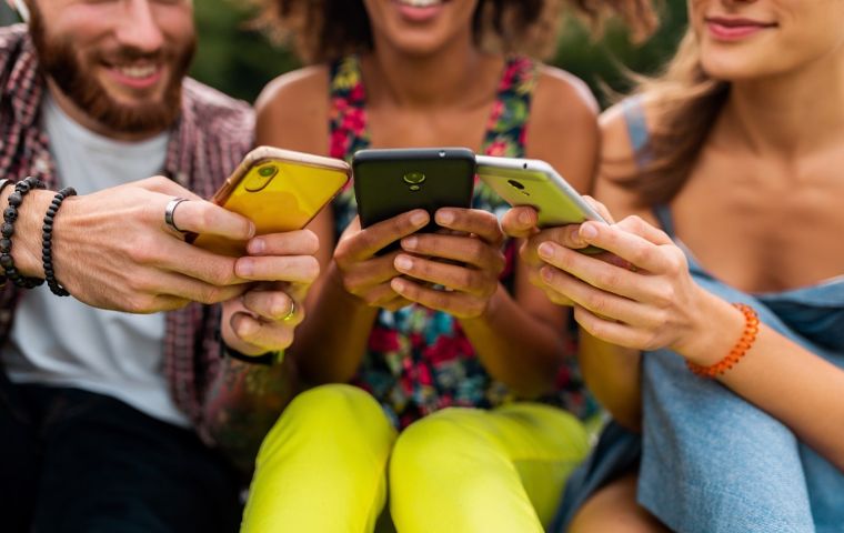 10 cosas que se debe evitar publicar en las redes sociales y por qué