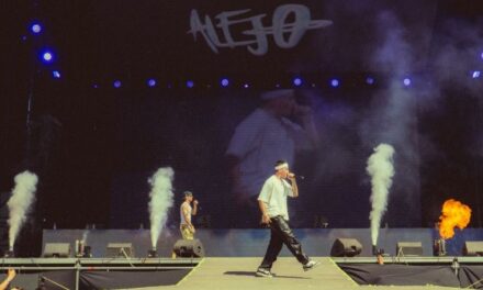 Alejo Hace Vibrar a los Fanáticos en su Debut en Chile durante Lollapalooza