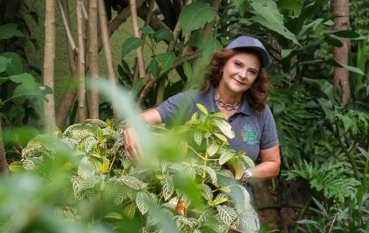 Luisa Lara: Una paisajista que diseña espacios amables “Disfruto enseñándole a la gente lo maravilloso que es el convivir con la naturaleza en su casa u oficina, sin sacrificar la modernidad”
