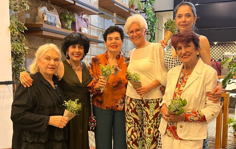 Tarbay homenajeó a las mujeres en su día