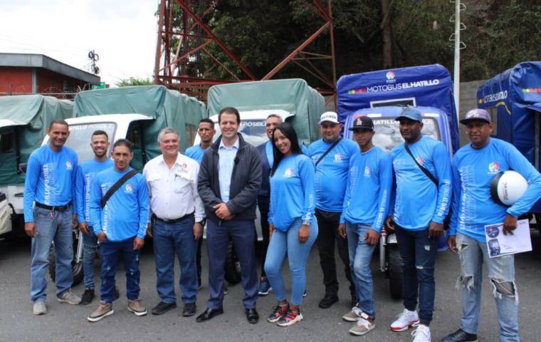 Elías Sayegh: “MotoBus El Hatillo movilizó a 51 mil vecinos en su primer año”