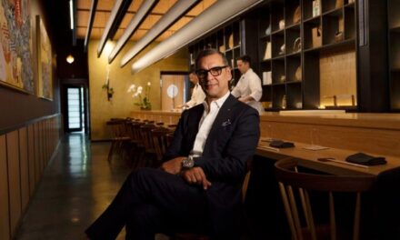Venezolano Álvaro Pérez Miranda recibe una estrella Michelin por su restaurante Ogawa