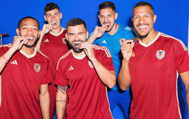 El sueño mundialista viene en forma de galleta OREO® RESPALDA AL FÚTBOL NACIONAL