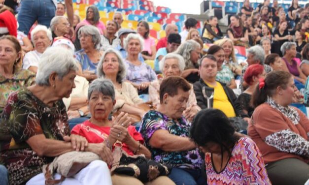 El Hatillo beneficia a más de 500 abuelos con programas de integración y salud
