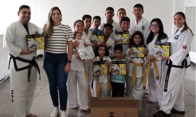 Pickens apoya el futuro deportivo y realiza donativo a escuela de taekwondo