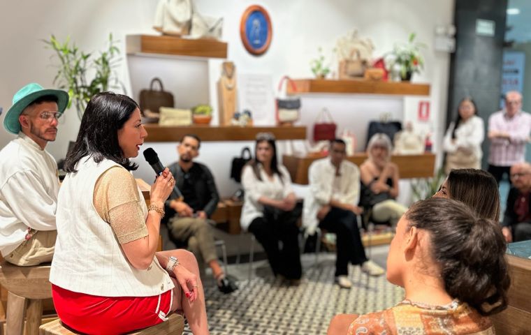 TARBAY impulsa la educación en moda