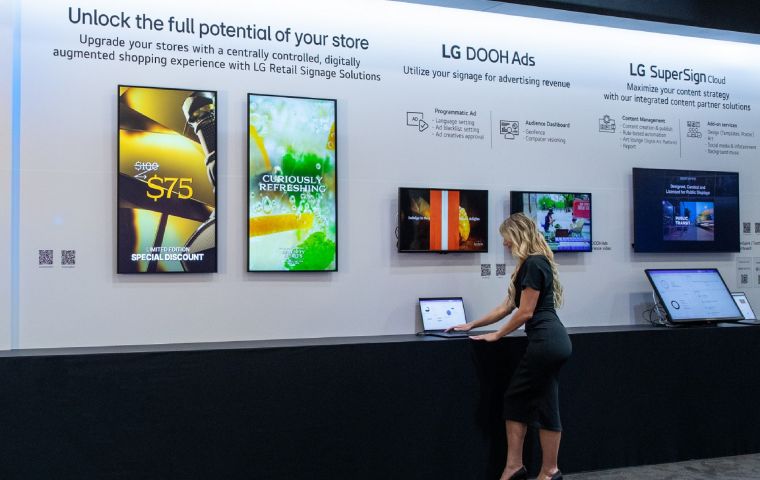 LG Presenta soluciones de pantalla digital B2B mejoradas con Inteligencia Artificial en INFOCOMM 2024