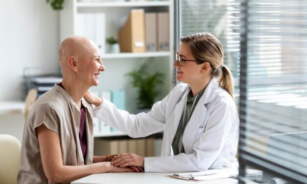 Cáncer de mama: abordaje personalizado define el camino hacia la cura