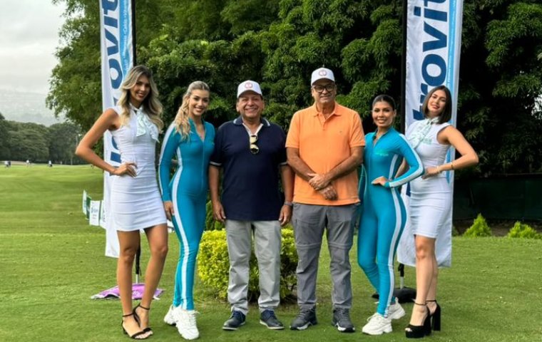 Torneo de Golf En pro de la educación médica continua Copa Distrovit