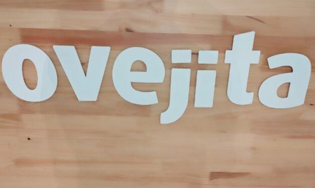 OVEJITA ABRIÓ SUS PUERTAS EN CHACAO POR TODO LO ALTO