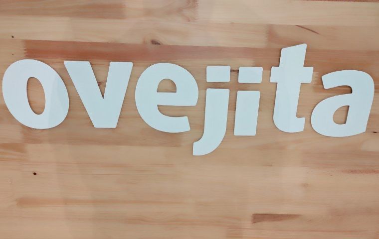 OVEJITA ABRIÓ SUS PUERTAS EN CHACAO POR TODO LO ALTO