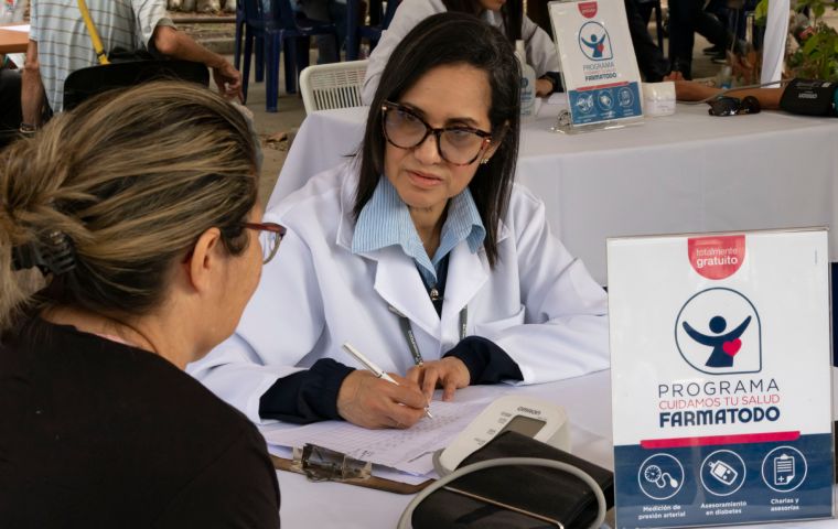Farmatodo reafirma su compromiso con la salud y el bienestar de las comunidades venezolanas a través de sus programas y servicios