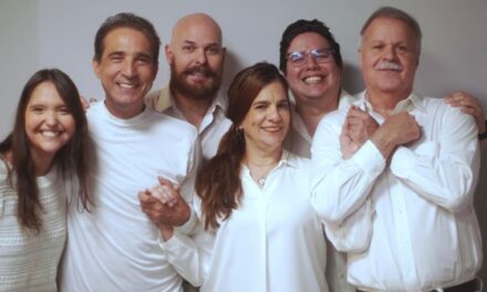 “Amistad”: Un viaje teatral para reír, reflexionar y fortalecernos