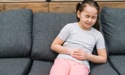 Atención en área de emergencias es crucial en casos graves de hepatitis infantil