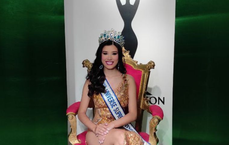 ARIADNE CASTILLO ES DESIGNADA COMO LA NUEVA MISS TEEN UNIVERSE SUPREME EN VENEZUELA
