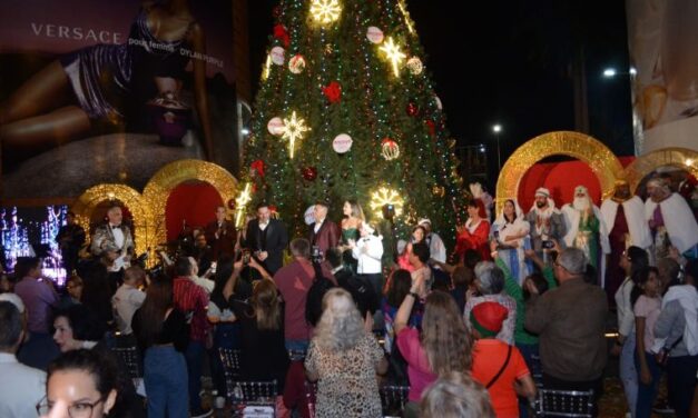 CENTRO SAN IGNACIO  SE PREPARA PARA RECIBIR LA NAVIDAD