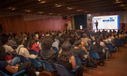 Arcos Dorados impulsa el crecimiento profesional de los ucevistas