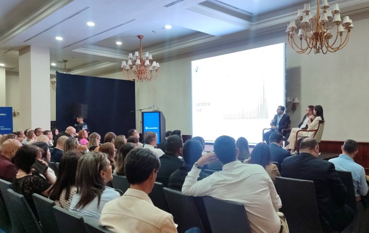 Ecoanalítica estima crecimiento del PIB en 2,3% para el año 2025