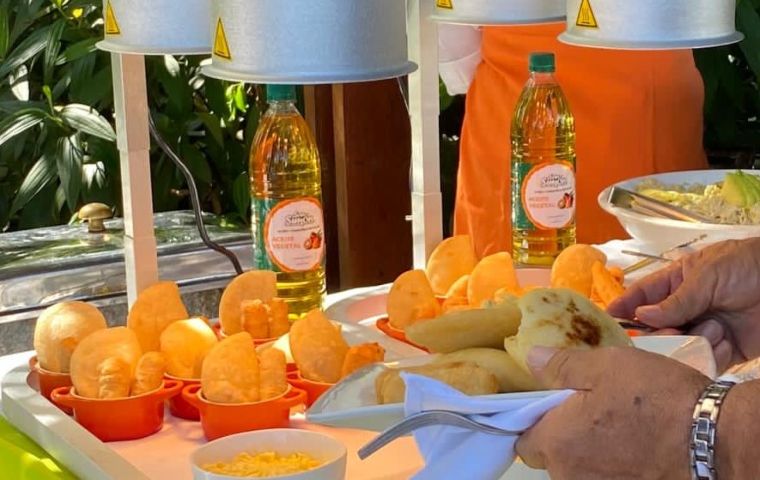 San Simón diversifica su oferta con aceite de palma