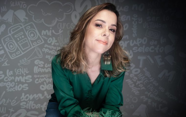 Mariana Serrano  presenta su nuevo disco «El Silbato Silencioso»