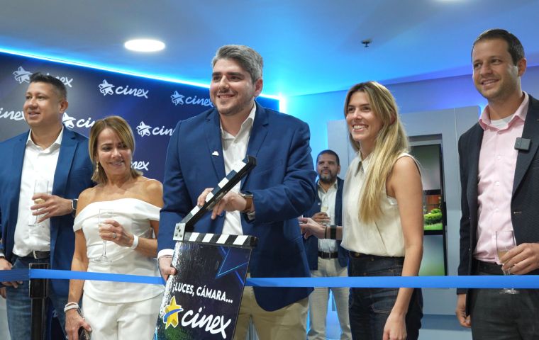 CINEX INAUGURÓ NUEVO CENTRO DE ENTRETENIMIENTO DE ÚLTIMA TECNOLOGÍA EN GALERÍA LOS NARANJOS