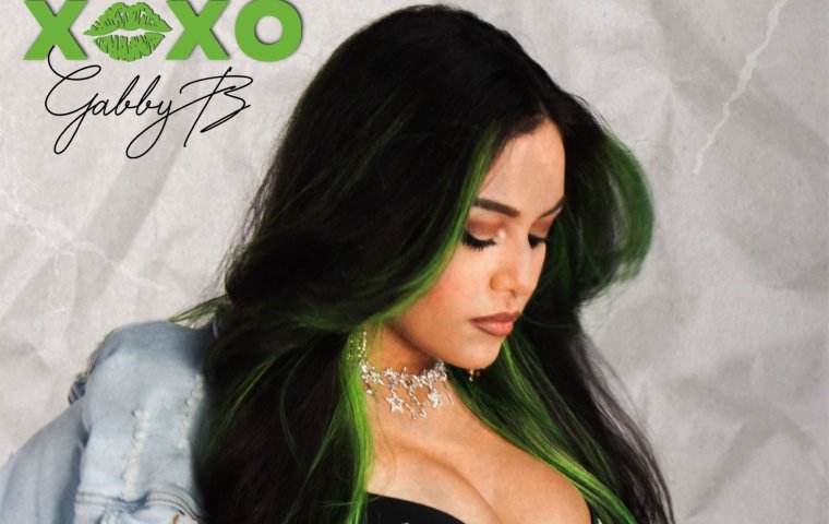 «XOXO»: Gabby B – Artista Brasileña Radicada en Miami – Refuerza su Conexión con la Música Latina con su Nuevo EP en Español